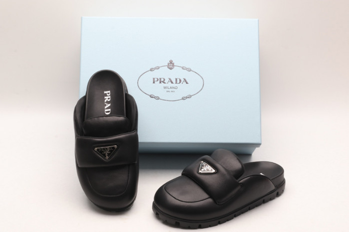 PRAD* SNEAKERS