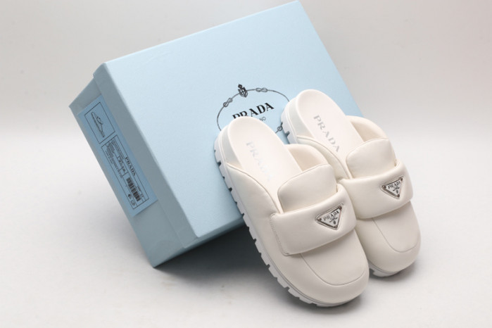 PRAD* SNEAKERS