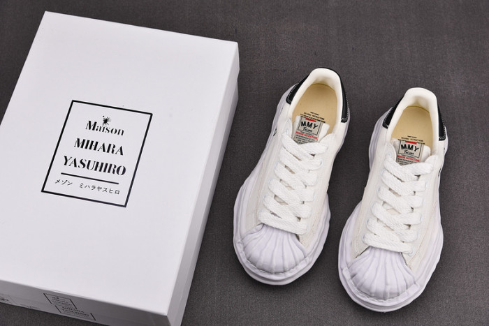MAISON MIHARA YASUHIRO SNEAKER MMYS06