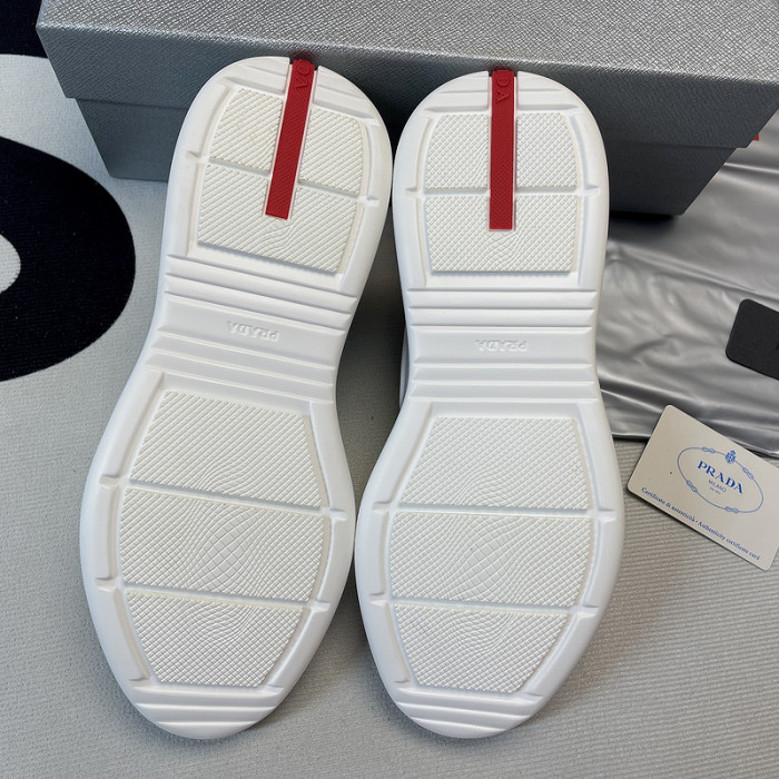 PRAD* SNEAKERS