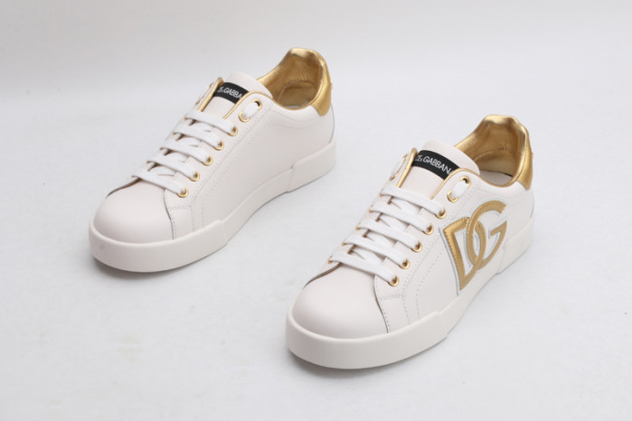 DG Sneaker18