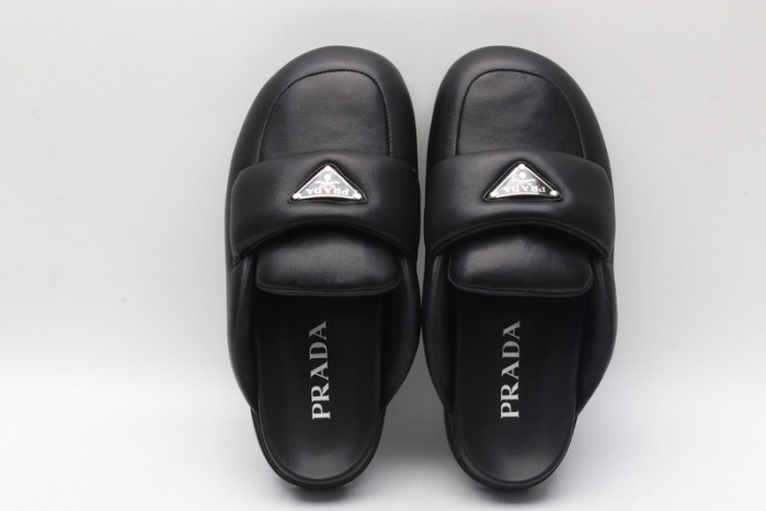PRAD* SNEAKERS