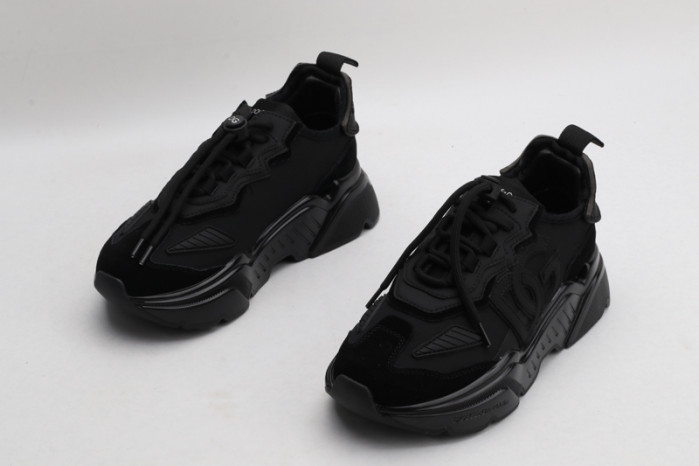 DG Sneaker 40