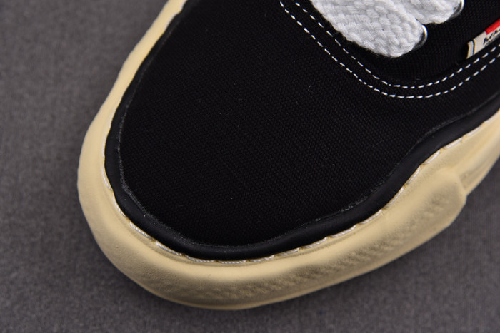 MAISON MIHARA YASUHIRO SNEAKER MMYS35