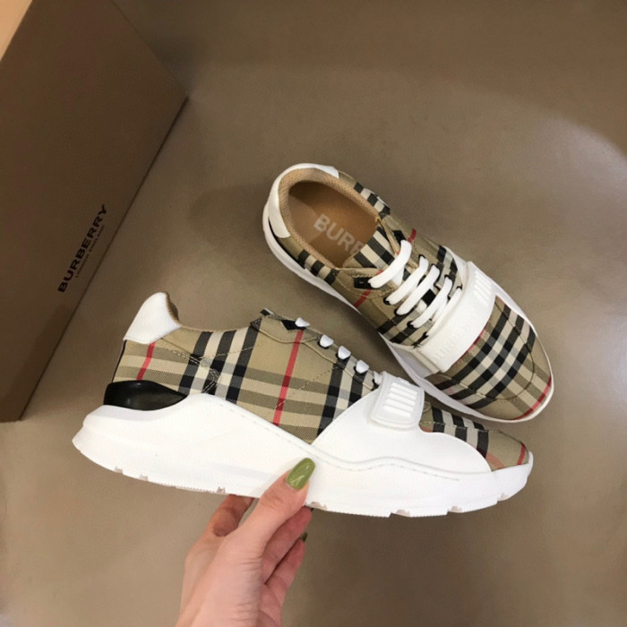 BUR*ERRY SHOES BBY80