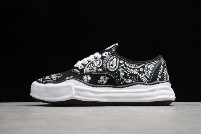 MAISON MIHARA YASUHIRO SNEAKER MMYS50