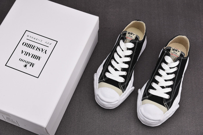 MAISON MIHARA YASUHIRO SNEAKER MMYS01