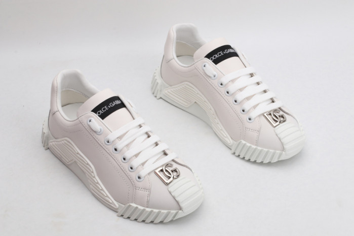DG Sneaker10