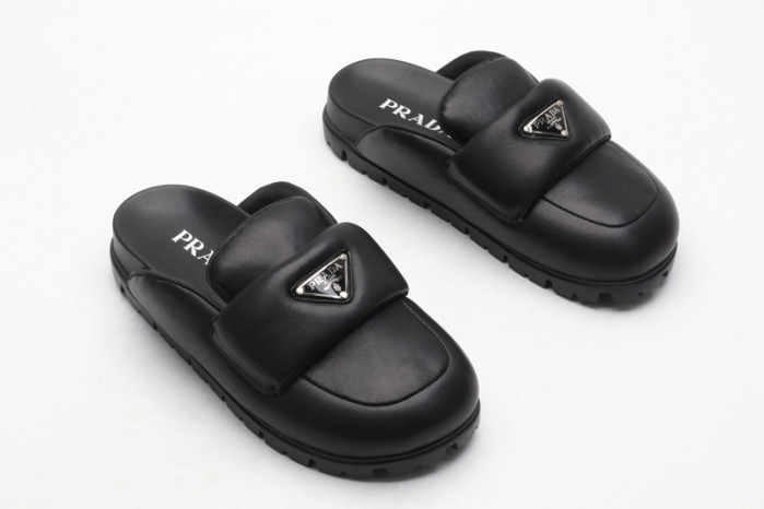PRAD* SNEAKERS