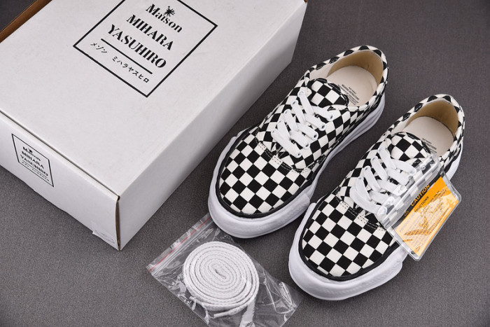 MAISON MIHARA YASUHIRO SNEAKER MMYS13