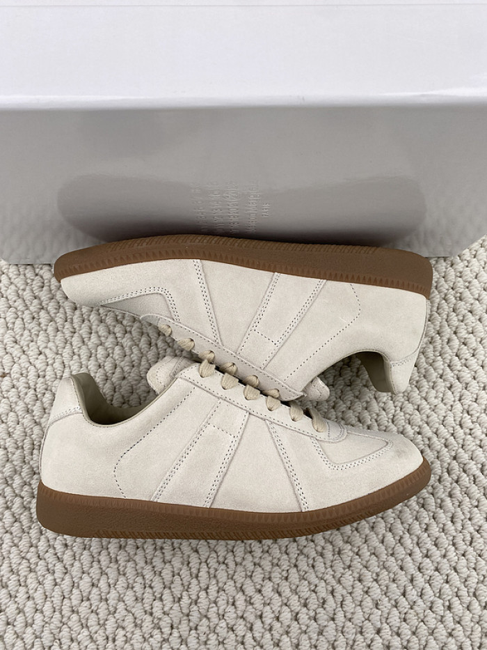 MAISON MARGIELA CALFSKIN S57WS0245