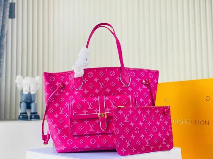L*V BAG 09