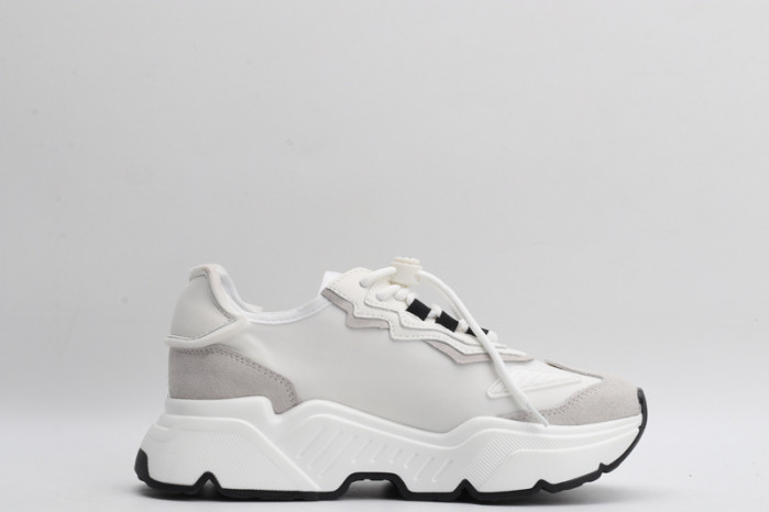 DG Sneaker05
