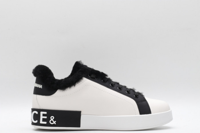 DG Sneaker38