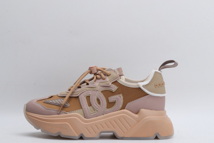 DG Sneaker08