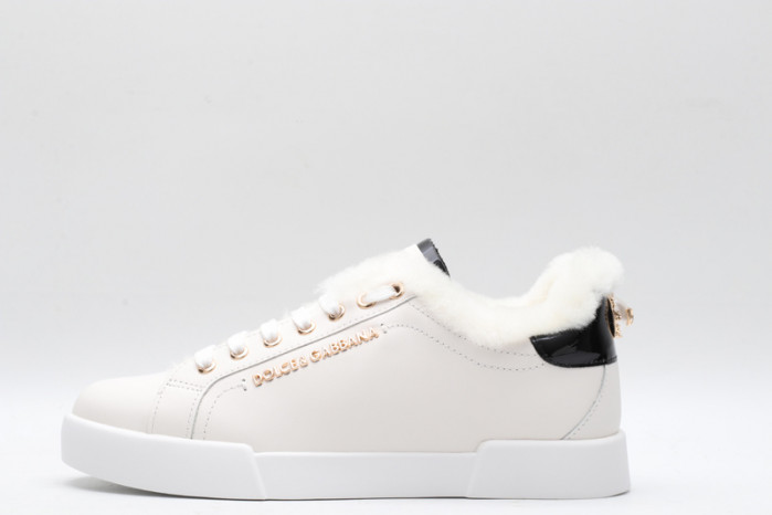 DG Sneaker37