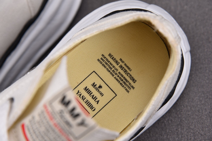MAISON MIHARA YASUHIRO SNEAKER MMYS09
