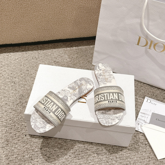 Dio* sandals DS49