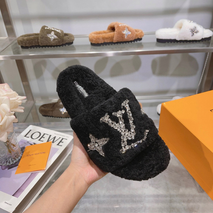 L&V sandal 99