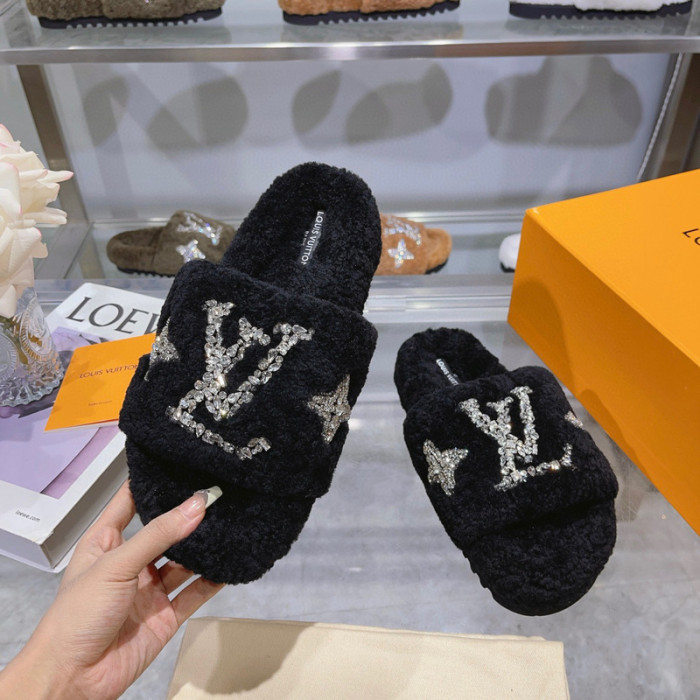 L&V sandal 99