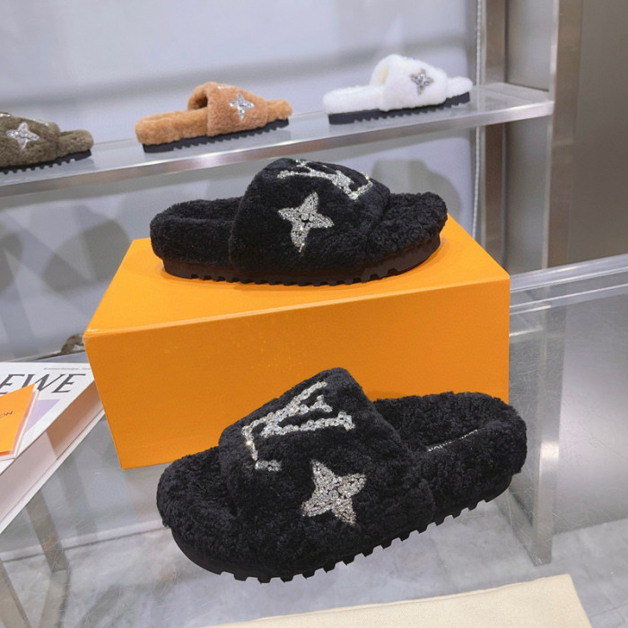 L&V sandal 99