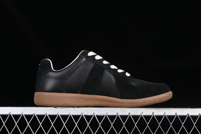 MAISON MARGIELA CALFSKIN BLACK S58WS0106