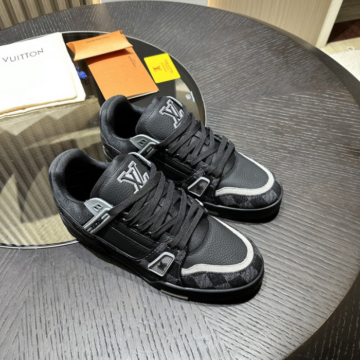 LV snekaers L0000439