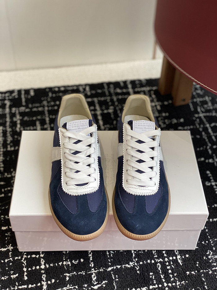 MAISON MARGIELA CALFSKIN S57WS0317