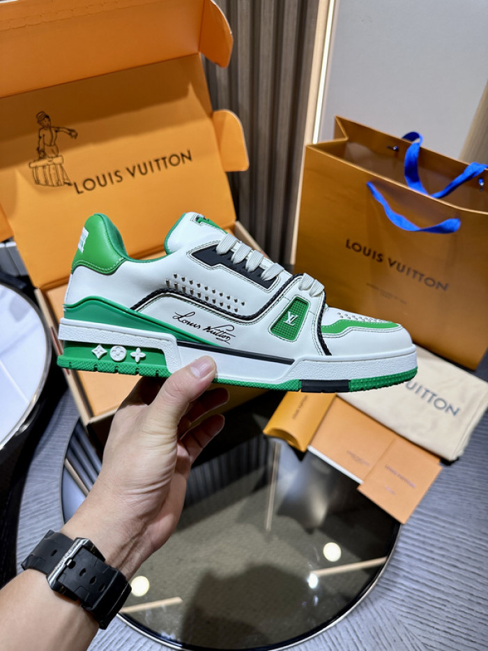 LV snekaers L0000355