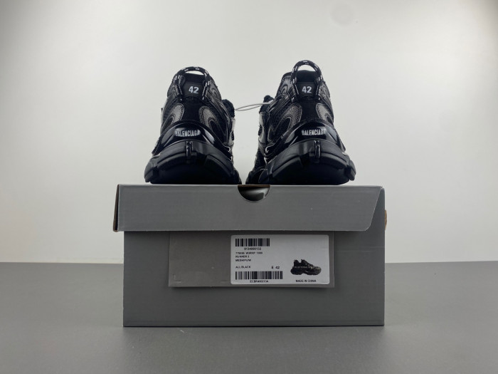 Balenciaga Runner sneaker W3RBXP-1090