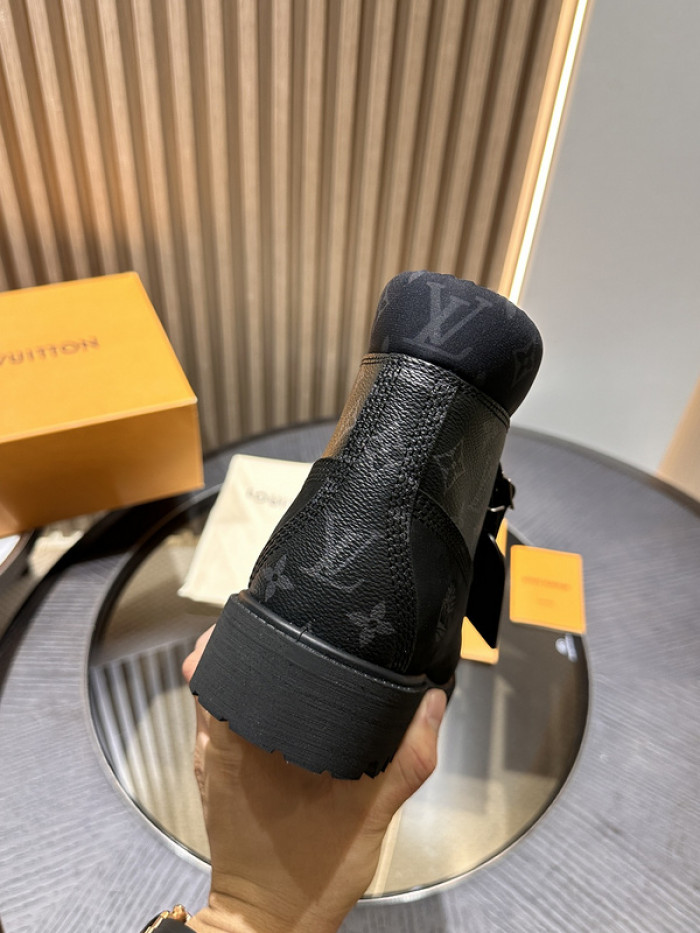 LV Boots L0000374