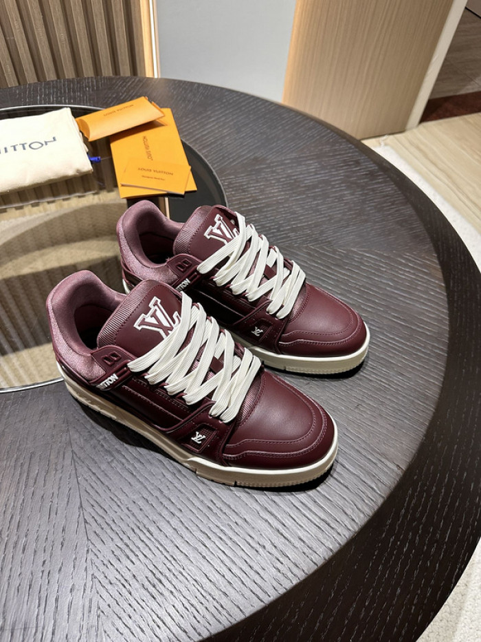 LV snekaers L0000401