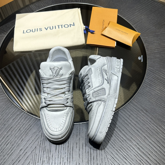 LV snekaers L0000487