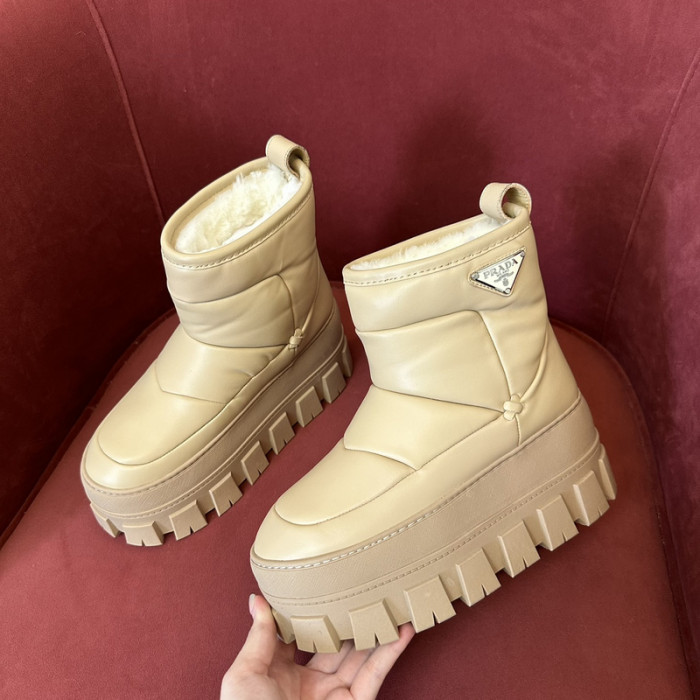 PRAD* boots P130