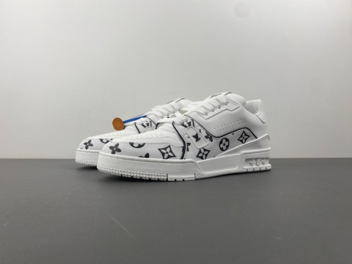 LV snekaers L0000561