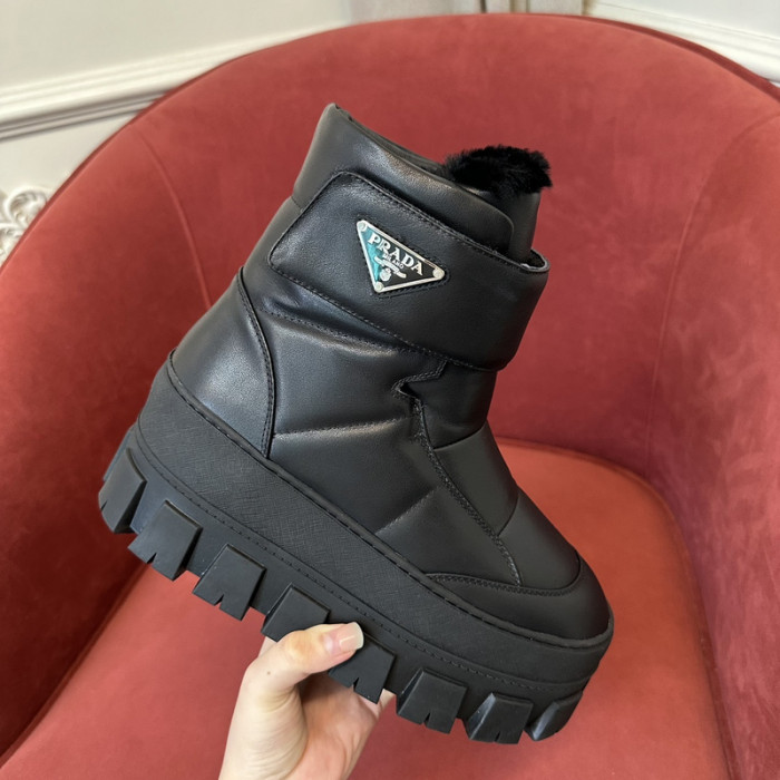 PRAD* boots P127