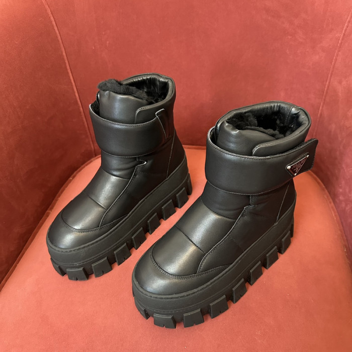 PRAD* boots P127