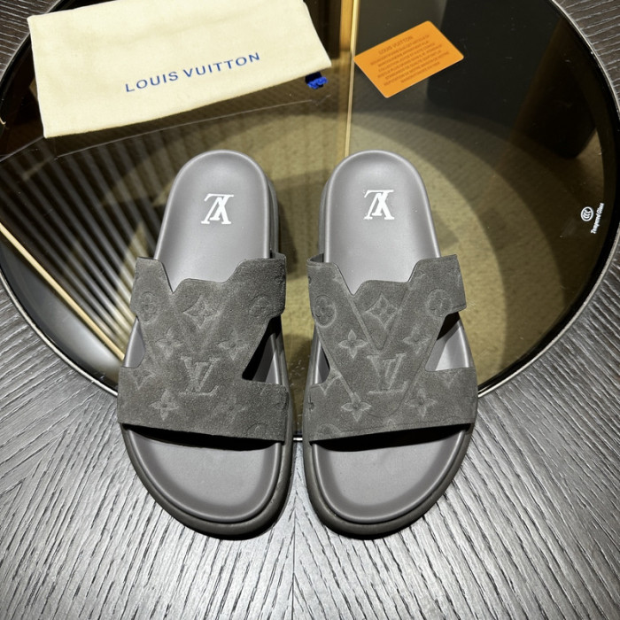 L&V sandal 222