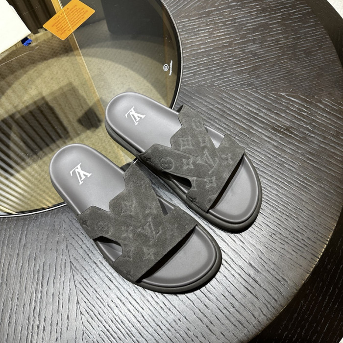 L&V sandal 222