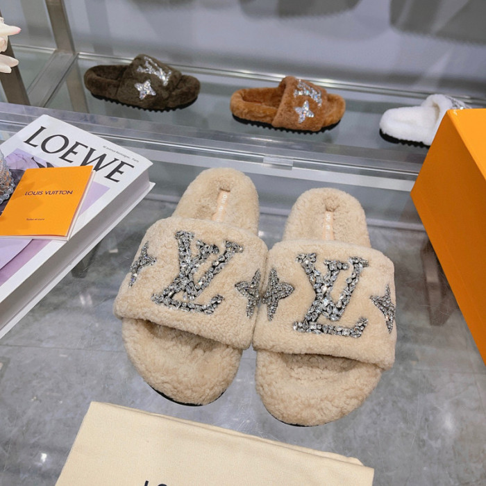 L&V sandal 100