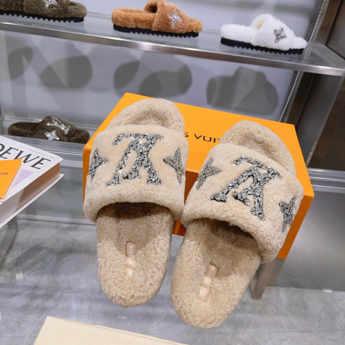 L&V sandal 100