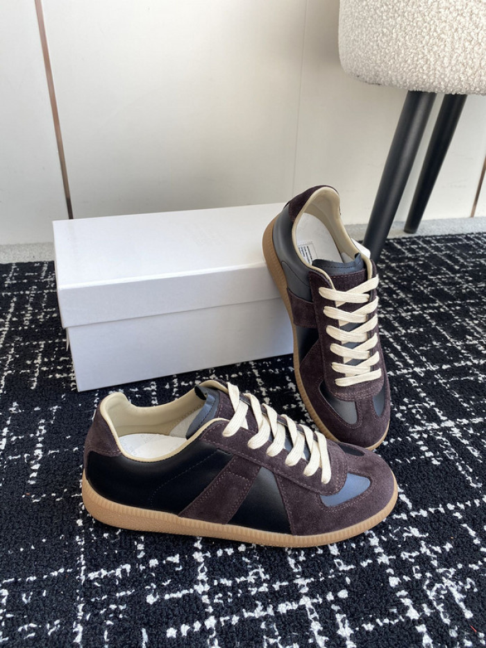 MAISON MARGIELA CALFSKIN S57WS0264