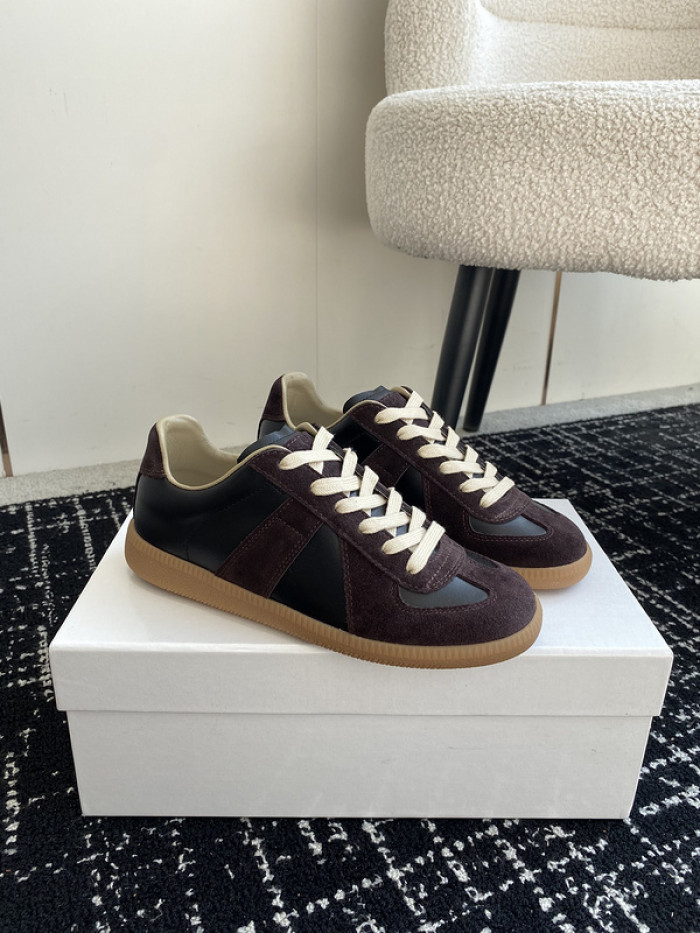 MAISON MARGIELA CALFSKIN S57WS0264