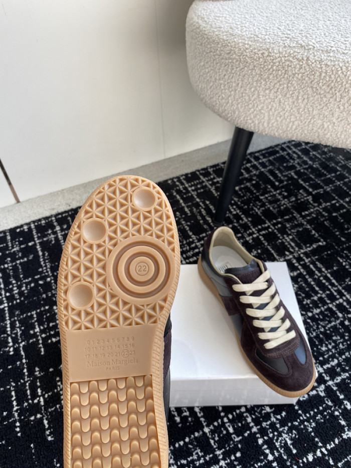 MAISON MARGIELA CALFSKIN S57WS0264