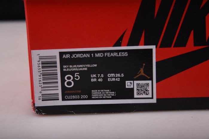 Air Jordan 1 Mid SE Fearless Maison Chateau CU2803-200