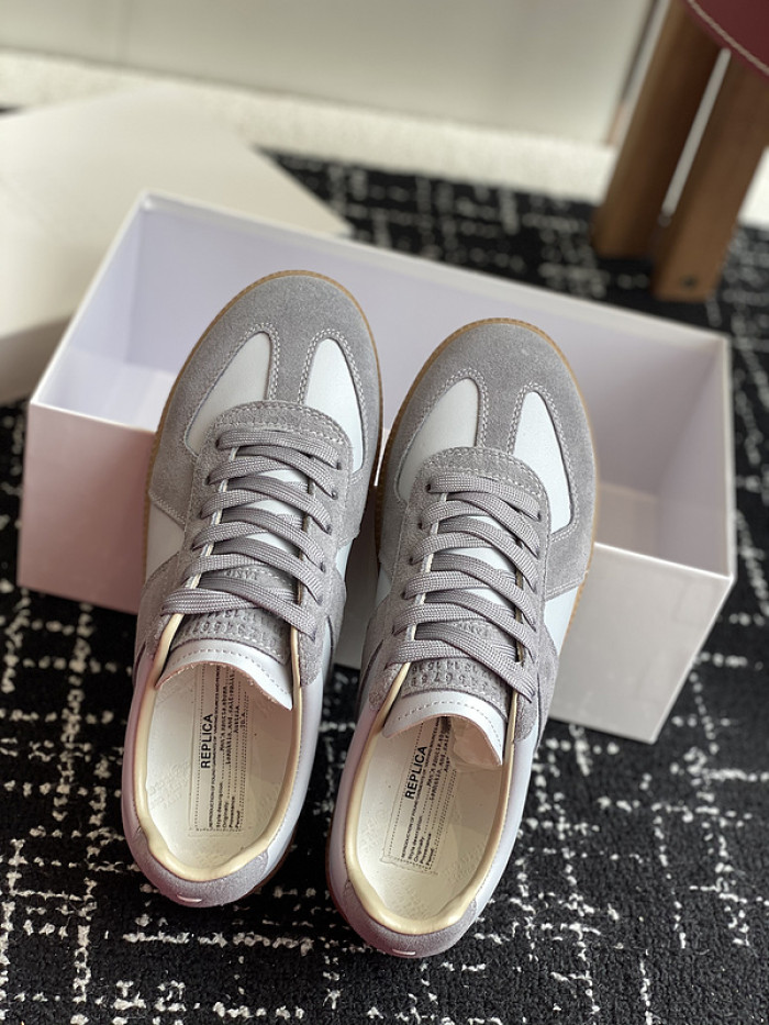 MAISON MARGIELA CALFSKIN S57WS0320