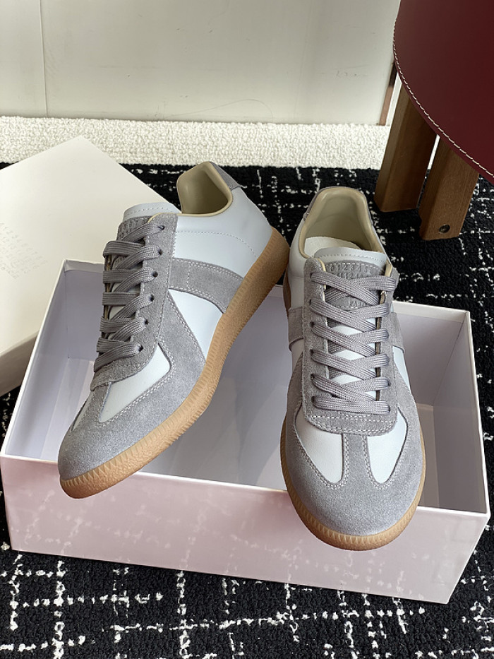 MAISON MARGIELA CALFSKIN S57WS0320