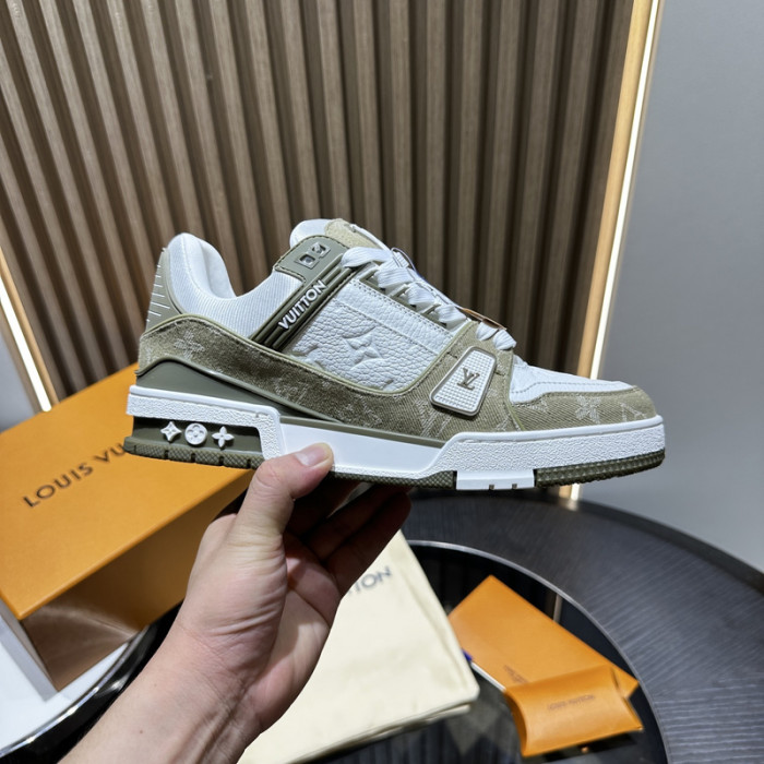 LV snekaers L0000605