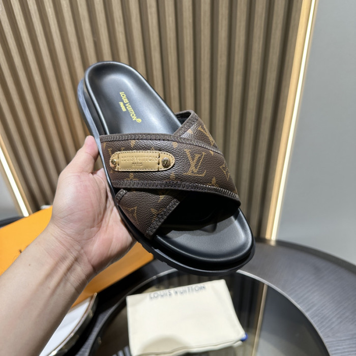 L&V sandal 159