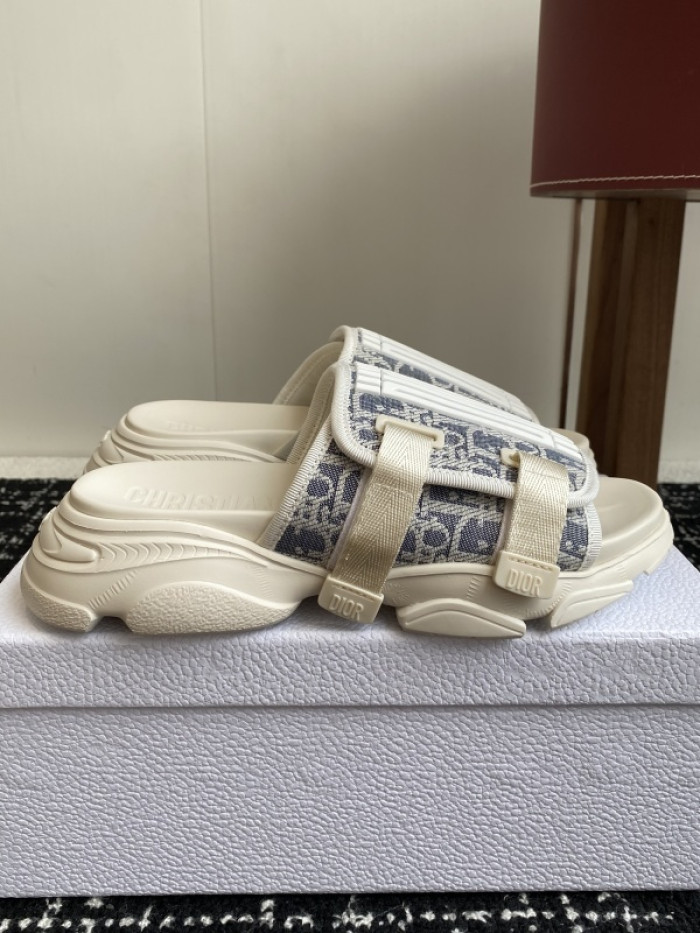 Dio* sandals DS101